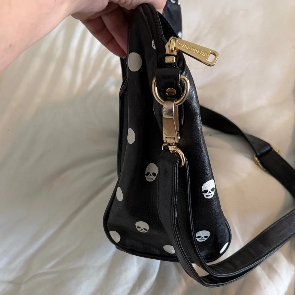 Loungefly Black Satchel with White Skull Dots - Picture 4 of 7